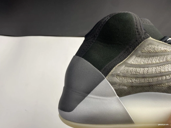 Quantum Barium Adidas Yeezy H68771 0806